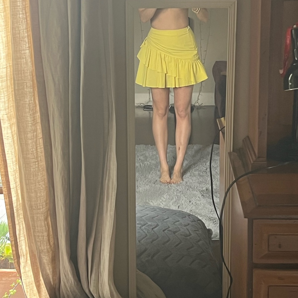 Cinq a sept yellow skirt